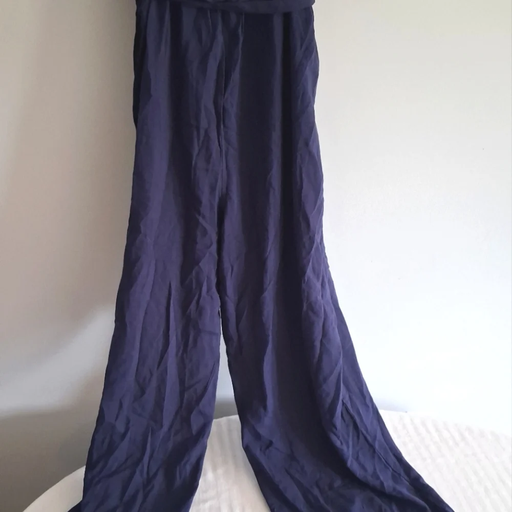 Navy Sleeveless Jumpsuit Size XL - Picture 5 of 10